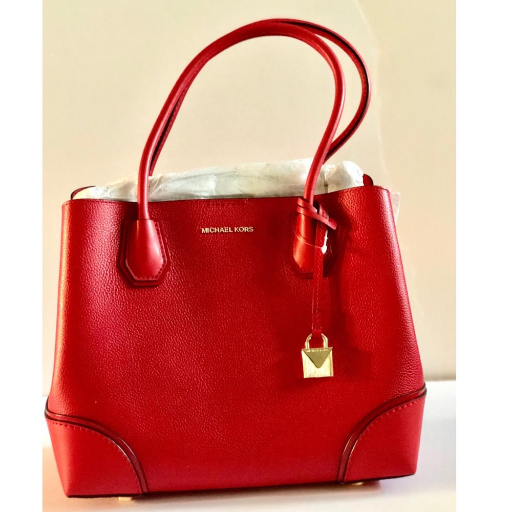 Mickael Kors Mercer corner red leather tote
